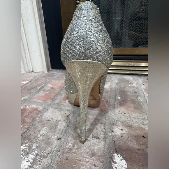 Jimmy Choo Glitter Platform Heels Size 38 EU /8 US Gold Silver Sparkle Stilettos - Picture 16 of 16